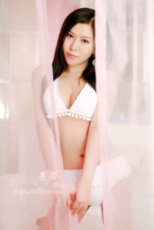 韩国我的小姨_90分钟完整视频视频大全